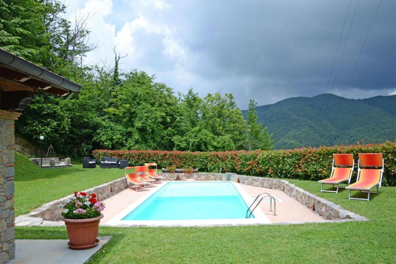 La Sella Villa Pescaglia Bagian luar foto
