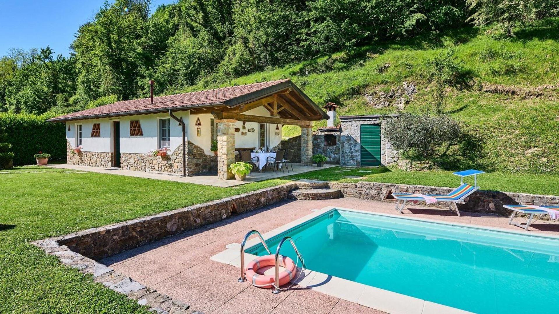 La Sella Villa Pescaglia Bagian luar foto